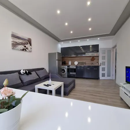 Luxury Two Bedroom Crown Apartament Botevgrad Exterior photo