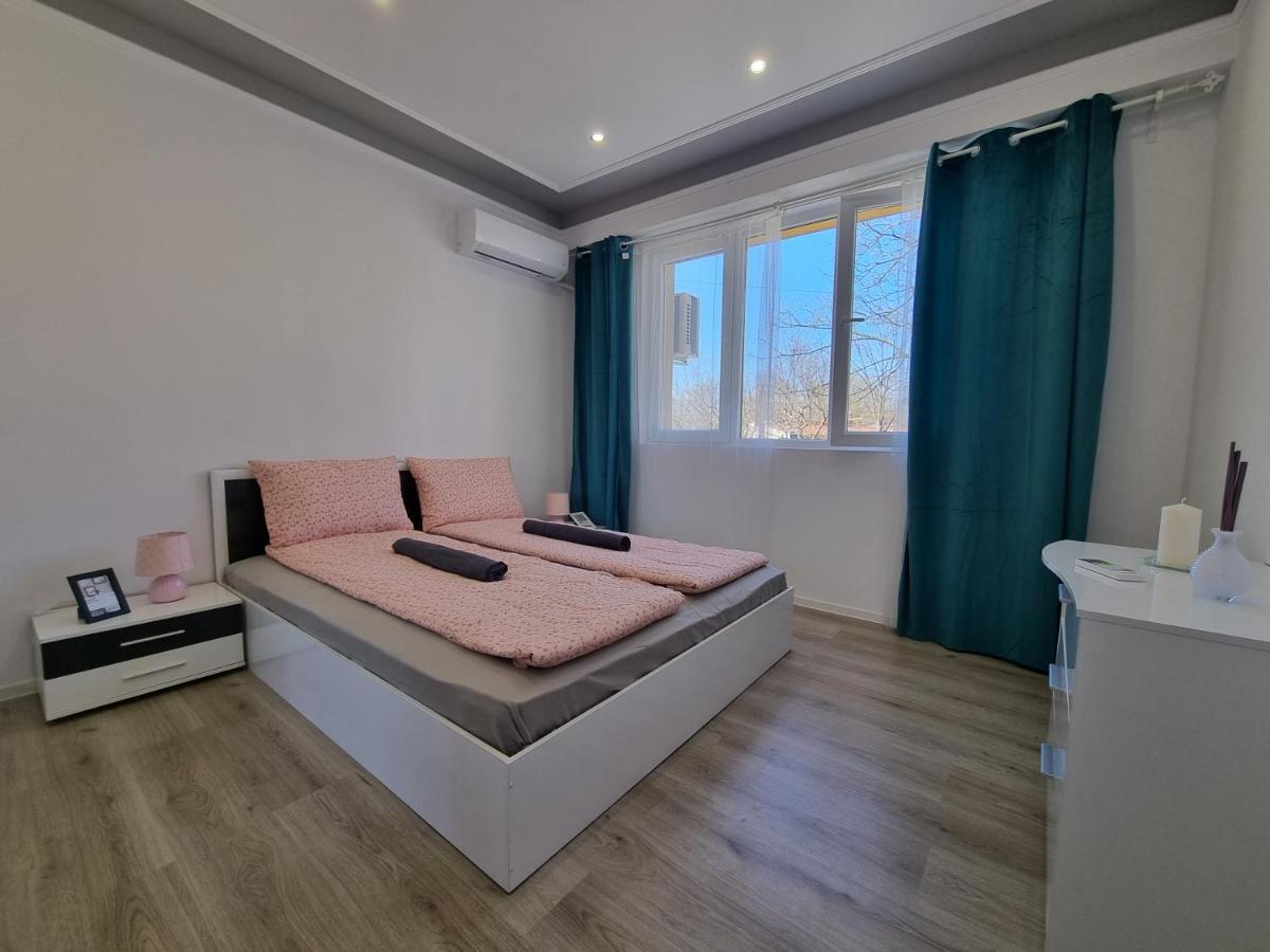 Apartment Luxury Two Bedroom Crown Botevgrad