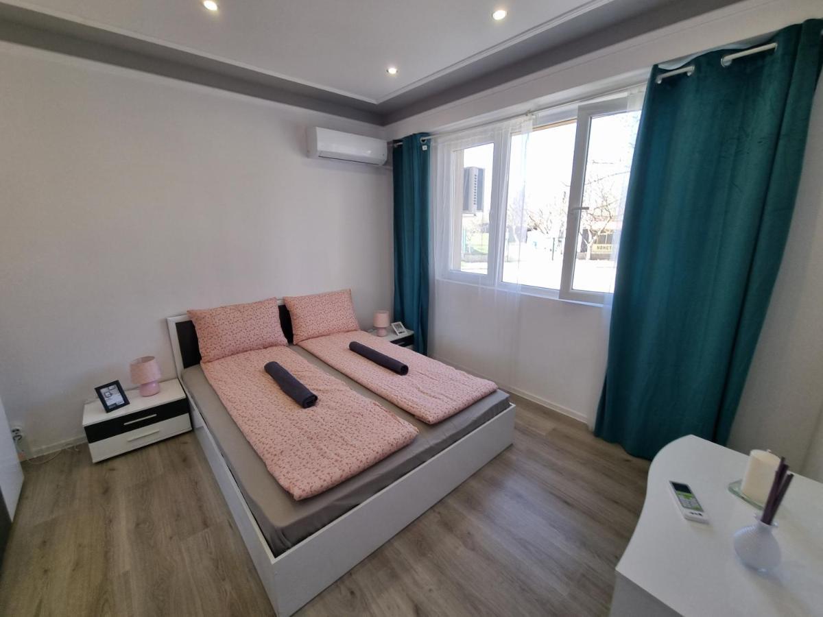 Apartment Luxury Two Bedroom Crown *