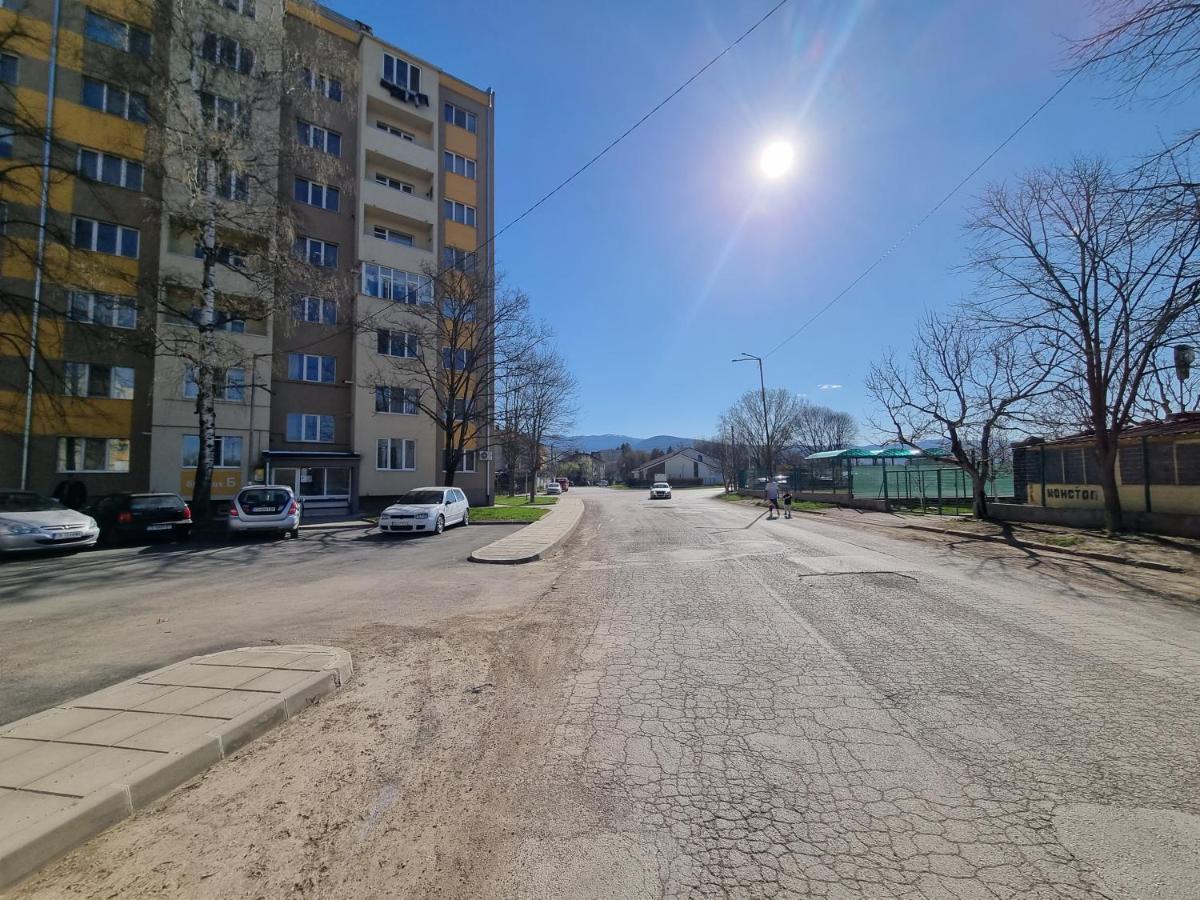 Luxury Two Bedroom Crown Apartment Botevgrad
